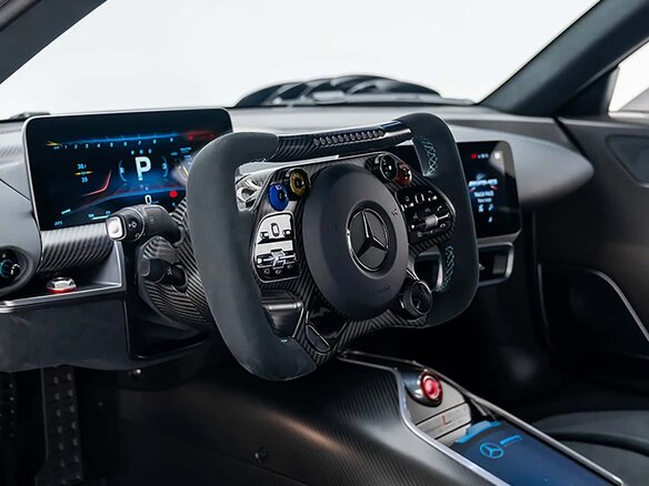 2024 Mercedes-Benz AMG ONE, чёрный - вид 8
