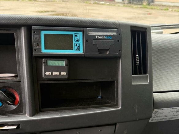 2021 Isuzu Elf (N-series), белый, 2500000 рублей - вид 6