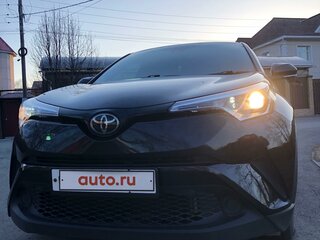 2017 Toyota C-HR I, чёрный, 2200000 рублей, вид 2