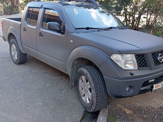 2007 Nissan Navara (Frontier) III (D40), серый, 1200000 рублей, вид 2