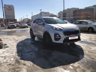 2020 Kia Sportage IV Рестайлинг, серебристый, 2450000 рублей, вид 5