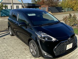 2018 Toyota Sienta II Рестайлинг, чёрный, 1499000 рублей, вид 4