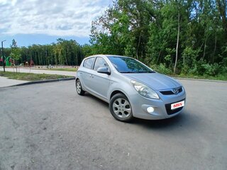 2010 Hyundai i20 I, серебристый, 650000 рублей, вид 2
