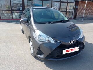 2019 Toyota Vitz III (XP130) Рестайлинг 2, серый, 1100000 рублей, вид 2