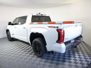 2025 Toyota Tundra CrewMax III, белый, 11037624 рублей, вид 3