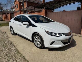 2017 Chevrolet Volt II, белый, 1950000 рублей, вид 4