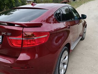 2009 BMW X6 35i 6-speed I (E71), красный, 1900000 рублей, вид 3