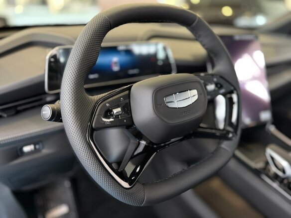 2026 Geely Atlas II, чёрный, 4229990 рублей - вид 8