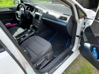 2016 Volkswagen Golf TGI BlueMotion VII, белый, 1670000 рублей, вид 5