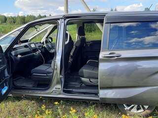 2019 Honda Freed+ II, серый, 1780000 рублей, вид 5