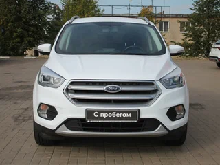 2018 Ford Kuga II Рестайлинг, белый, 1855000 рублей, вид 2