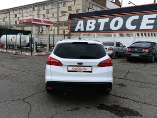 2018 Ford Focus III Рестайлинг, белый, 1100000 рублей, вид 3