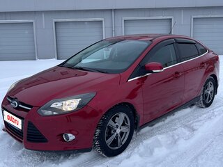 2011 Ford Focus III, красный, 845000 рублей, вид 1