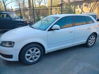2009 Audi A3 II (8P) Рестайлинг 2, белый, 850000 рублей, вид 4