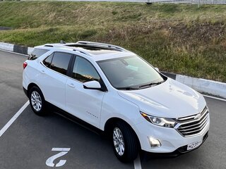 2021 Chevrolet Equinox III, белый, 1850000 рублей, вид 3