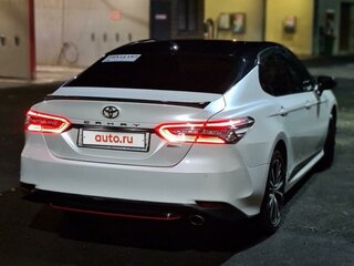 2020 Toyota Camry VIII (XV70), белый, 2600000 рублей, вид 2