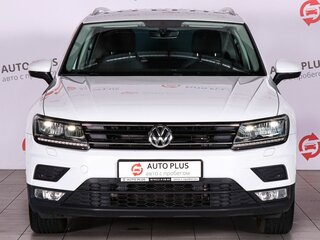2017 Volkswagen Tiguan II, белый, 2390000 рублей, вид 3