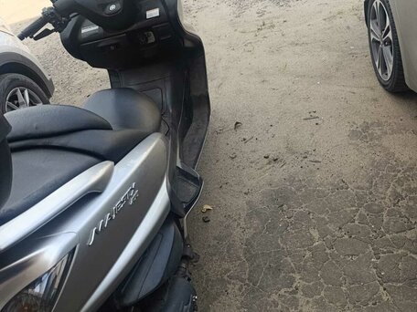 2005 Yamaha Majesty 400, бежевый, 250000 рублей, вид 2