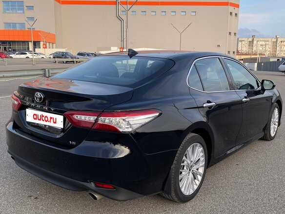 2021 Toyota Camry VIII (XV70), чёрный, 4500000 рублей - вид 5