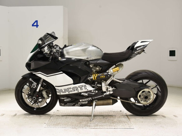 2020 Ducati Panigale V2, белый, 1400000 рублей - вид 1