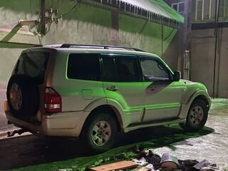 2004 Mitsubishi Pajero III Рестайлинг, золотистый, 950000 рублей, вид 3