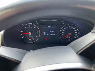 2020 Kia Sorento 6-speed III Prime Рестайлинг, чёрный, 3050000 рублей, вид 5
