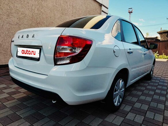 2023 Lada (ВАЗ) Granta I Рестайлинг, белый, 698000 рублей - вид 7
