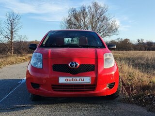 2008 Toyota Yaris II, красный, 499000 рублей, вид 1
