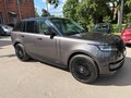 2024 Land Rover Range Rover P530 MHEV V, коричневый, 20000000 рублей - вид 2
