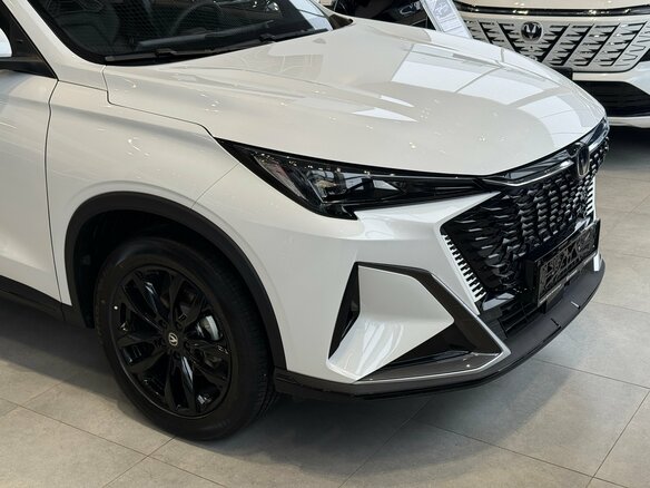 2025 Changan CS35 Max, белый - вид 5