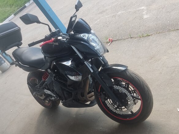 2012 Kawasaki ER-6N, чёрный, 385000 рублей - вид 3