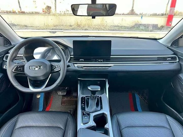 2023 Geely Emgrand II, белый, 1070000 рублей - вид 8