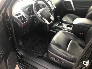 2016 Toyota Land Cruiser Prado 150 Series Рестайлинг 1, чёрный, 4300000 рублей, вид 5