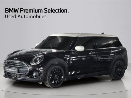 2022 Mini Clubman Cooper II Рестайлинг, чёрный, 1890000 рублей, вид 1