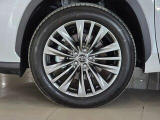 2026 Toyota Highlander IV (XU70), белый, 5100000 рублей, вид 5