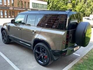 2020 Land Rover Defender 110 II, коричневый, 6500000 рублей, вид 3