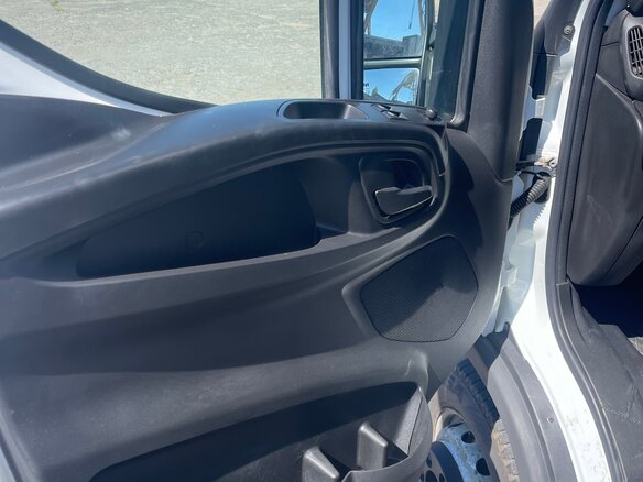 2018 Iveco Daily, белый, 3600000 рублей - вид 14