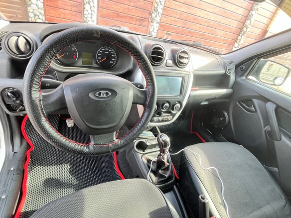 2014 Lada (ВАЗ) Granta I, белый, 490000 рублей - вид 6