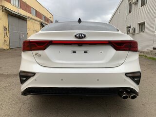 2020 Kia K3 II, белый, 2350000 рублей, вид 2