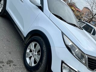 2012 Kia Sportage III, белый, 1050000 рублей, вид 4