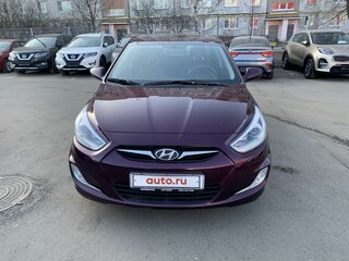 2013 Hyundai Solaris I, красный, 1200000 рублей, вид 3