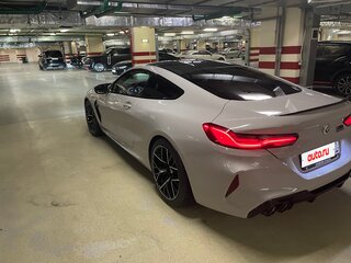 2021 BMW M8 Competition I (F91/F92/F93), серый, 13400000 рублей, вид 4