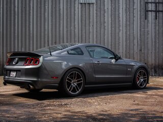 2012 Ford Mustang V Рестайлинг, серый, 5999969 рублей, вид 2