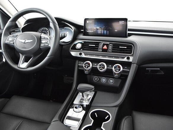 2021 Genesis G70 I Рестайлинг, красный, 3100000 рублей - вид 8