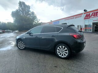 2011 Opel Astra J, чёрный, 750000 рублей, вид 5