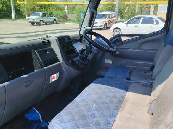 2003 Fuso (Mitsubishi) Canter, белый, 2250000 рублей - вид 1