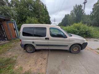 2010 Citroen Berlingo I Рестайлинг, бежевый, 310000 рублей, вид 3