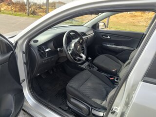 2018 Kia Rio X-Line IV, серебристый, 1000000 рублей, вид 1