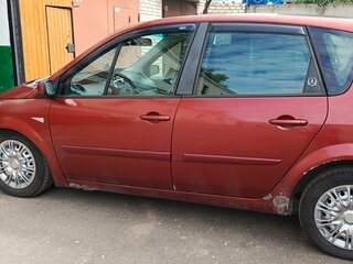 2008 Renault Scenic II Рестайлинг, красный, 460000 рублей, вид 3