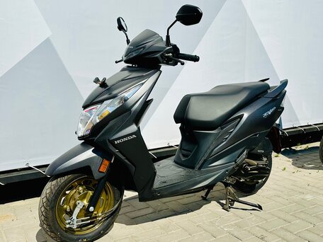 2024 Honda Dio, серый, 290000 рублей, вид 1